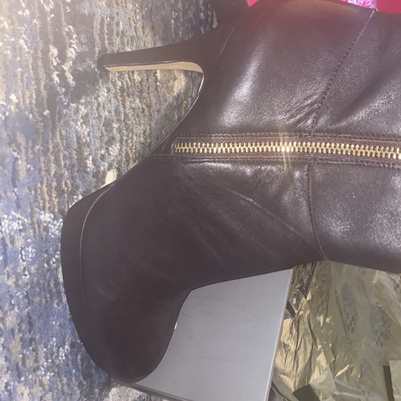 Brand new Vince Camito brown leather boots in size 9.5! - Picture 3 of 6